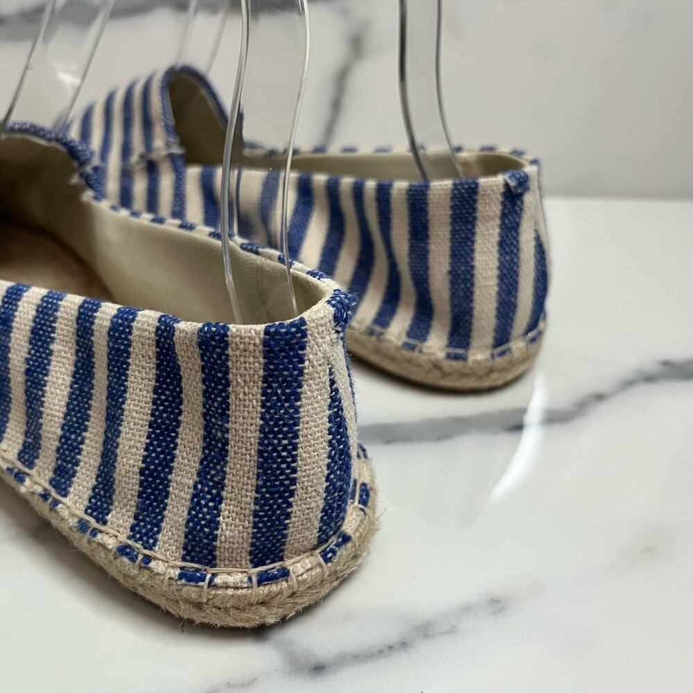 MICHAEL Michael Kors Women's Blue Cream Striped Canvas Kendrick Flat Sz 8 - Picture 4 of 7
